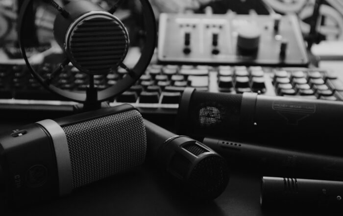 Microphone 7374379 1920